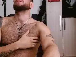Amateur Free Porn Cam of dominantthewolf