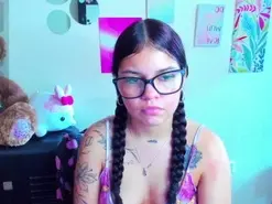 Amateur Adult Webcam of Emma_boo