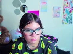 Amateur Free Live Porn of Emma_boo