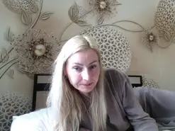 Amateur Sex Chat of Yourrealgirl