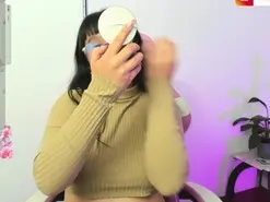 Amateur Live Sex of hot_moon_18