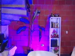 Amateur Live Porn of taniaqueen19