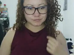 Amateur Live Sex Cam of Curly_greeneyed