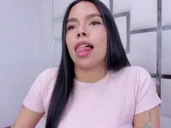 Amateur Live Porn of ZoeSwam