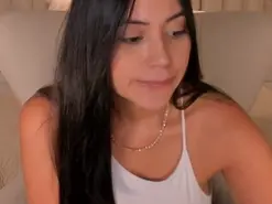 Amateur Free Live Porn of AmbarJames