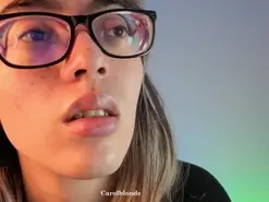 Amateur Sex Chat of carol_blonde