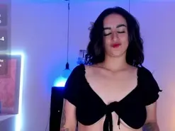 Amateur Adult Webcams of Enola_holmess
