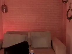 Amateur Live Sex Cam of ChristineF