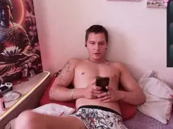 Amateur Free Porn Cam of Alex_WandHot