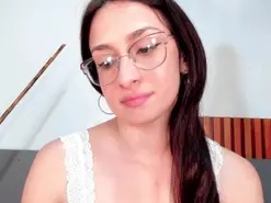 Amateur Live Sex Cam of AndraCyrus