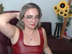 Amateur Adult Webcams of ana_milf