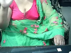 Amateur Free Porn Cam of indianbhabi40