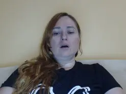 Amateur Free Porn Cam of zara_red