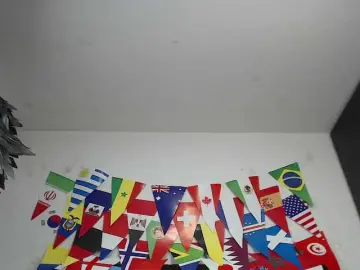 Bongacams Watch Live Sex Cams of louise-Mikk