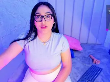 Bongacams Adult Webcam of LyaDubois
