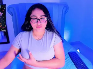 Bongacams Sex Cam of LyaDubois