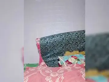 Bongacams Live Sex Cam of Alison-pussy