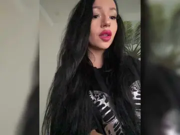 Bongacams Free Live Porn of LadyOfDesire