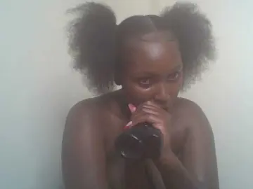Bongacams Sex Cam of SexyBanni