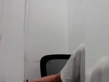 Bongacams Free Live Porn of KITTYtempreXXX