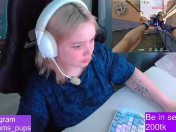 Bongacams Live Sex Cam of AlinaAdams