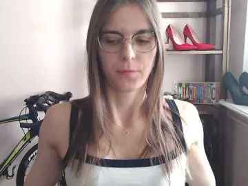 Bongacams Sex Cam of MegiKiss