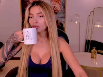 Bongacams Nude Webcam of LexieWayne