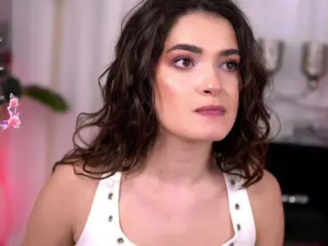 Bongacams Watch Live Sex Cams of SweetAuraaa