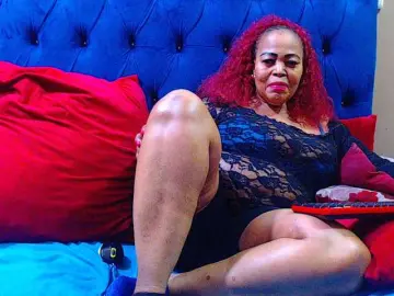 Bongacams Free Porn Cam of Ebonycandy10