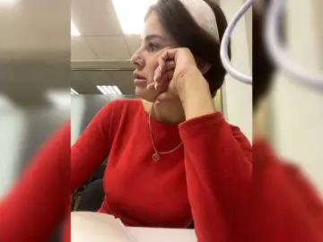 Bongacams Live Sex of Lovelygirls1