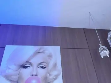 Bongacams Live Sex Cam of saraycollins