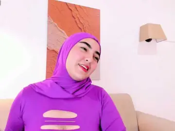 Bongacams Live Sex Cam of Malika-Noor