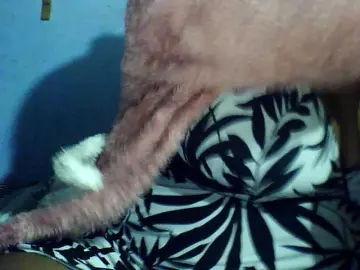 Bongacams Best live sex cam show of Carennehot2