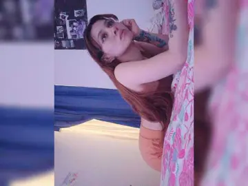 Bongacams Live Sex of RevySadashiTrue