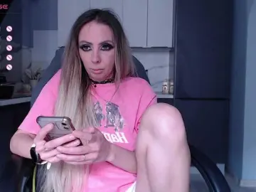 Bongacams Free Live Porn of blondalina