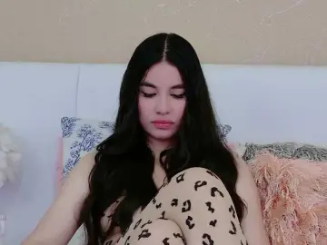 Bongacams Live Sex Cam of miadunoff