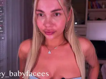 Bongacams Free Live Porn of AlexaRayS