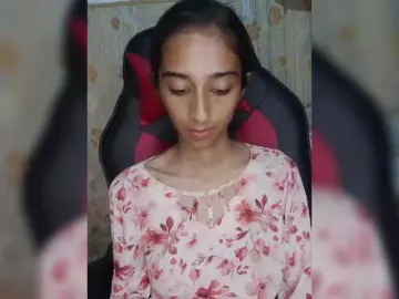 Bongacams Live Porn of AlinaPopy
