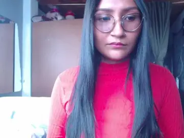 Bongacams Nude Webcam of Leah-666