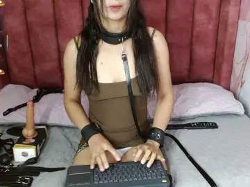 Bongacams Live Sex Cam of hilaryythompson