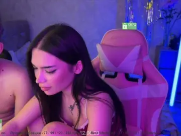 Bongacams Free Live Porn of CoupleOnFire