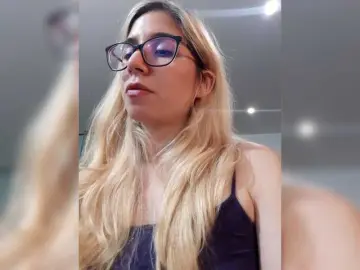 Bongacams Best live sex cam show of LittleSammy