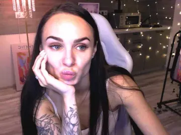 Bongacams Watch Live Sex Cams of NicoleMerz