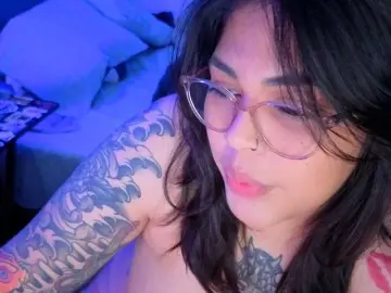 Bongacams Adult Video Chat of Miacanelaxo