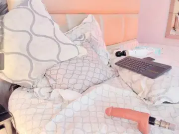Bongacams Sex Cam of charlottesweet