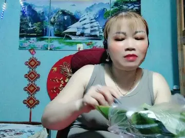 Bongacams Best live sex cam show of Linhanhsex2k