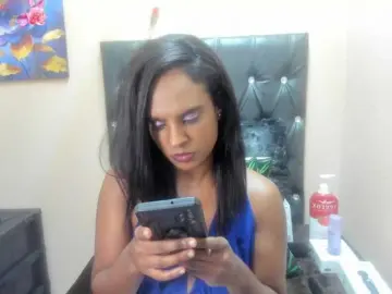 Bongacams Watch Live Sex Cams of Toxicfantasy4u