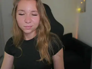 Bongacams Watch Live Sex Cams of VivienVance