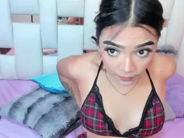 Bongacams Sex Cam of NauthyNahomi