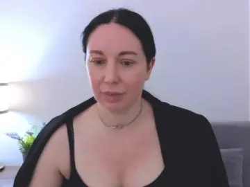 Bongacams Free Live Porn of MiaFoxy